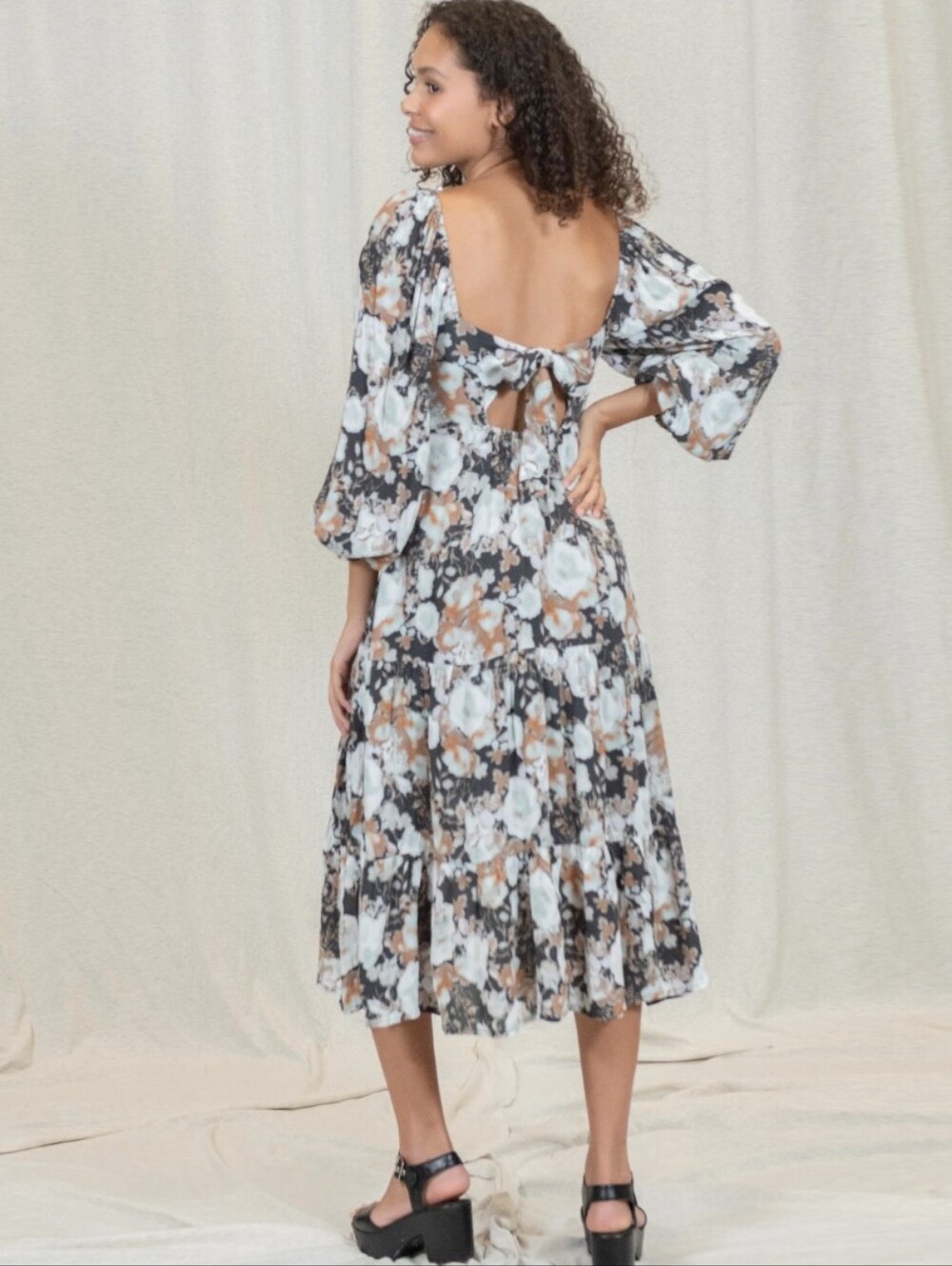 Smocked Square-Neck Midi Dress Black and Cream Floral Print Long Sleeves Sz S - Picture 3 of 12